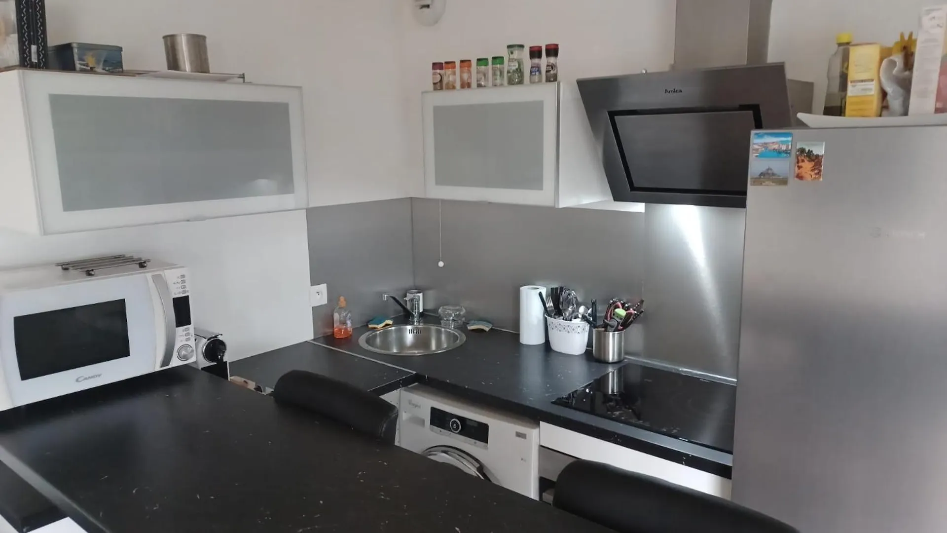 F2 Ideal Aux Portes De Paris Alfortville France